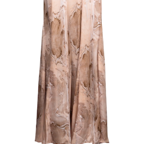 Skirt Cedar - Picture 2 of 2